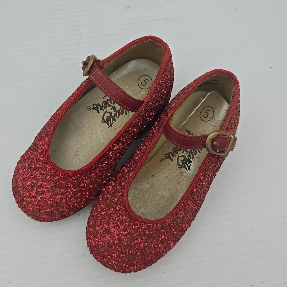 Heart & Flowers Ruby Red Shoes Wizard Of Oz Dorthy‎ Child Size 5